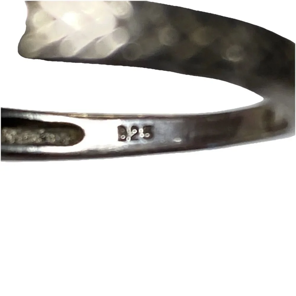 Art Deco Style 925 Sterling Silver CZ Ring Size 8 Baguette Chevron Band